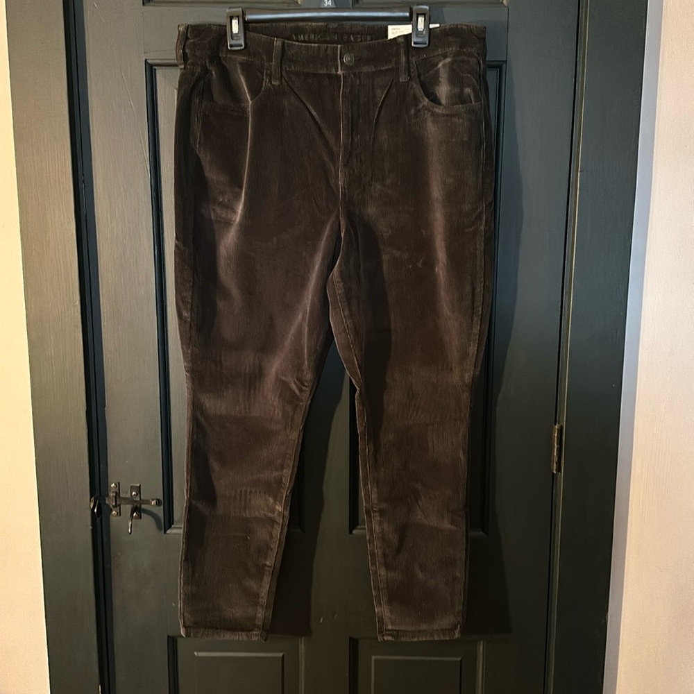 American Eagle black corduroy high rise jegging size 16